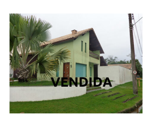 Ref.: VENDIDA Sobrado com área de Lazer completa(81313)