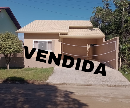 Ref.: VENDIDA Casa Térrea 3 Dormitórios com Ótima localização (80009)