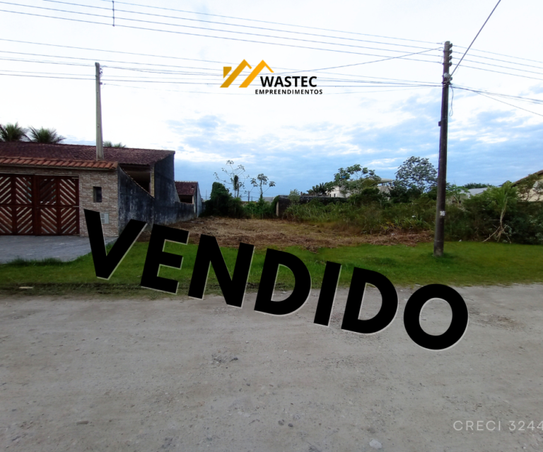 Ref.: VENDIDO Lote Em Frente a Área Verde, Com 360,00m² (80865)