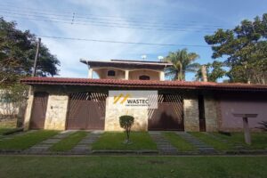 Ref.: R$850.000,00 Sobrado 3 dorms, edícula com área de churrasqueira (80804)