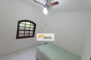 Ref.: R$450.000,00 Casa Térrea com 3 dorm, sendo uma suíte e churrasqueira (81234)