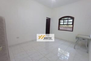 Ref.: R$450.000,00 Casa Térrea com 3 dorm, sendo uma suíte e churrasqueira (81234)