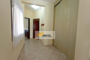 Ref.: R$1.200.000,00 Casa Térrea com 2 suítes, Edícula e Quintal espaçoso (04245)