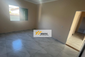 Ref.: R$ 897.000,00 Casa térrea com três dormitórios e uma maravilhosa área de lazer com piscina (80468)