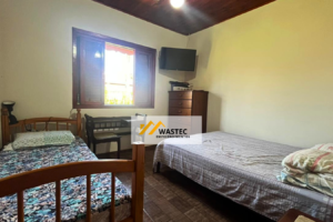 Ref.: R$550.000,00 Casa Térrea com 2 dorms, Piscina e Churrasqueira (81139)