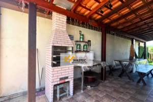 Ref.: R$550.000,00 Casa Térrea com 2 dorms, Piscina e Churrasqueira (81139)